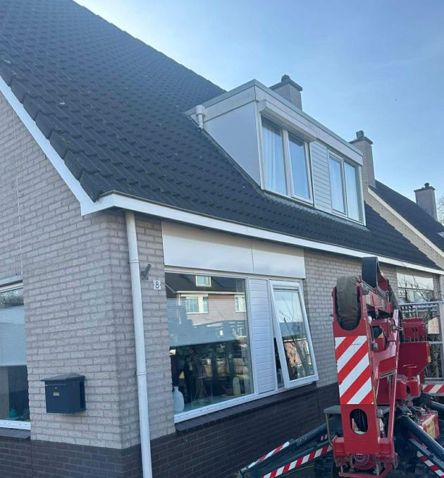 Fabian Schilders buitenwerk hoogwerker